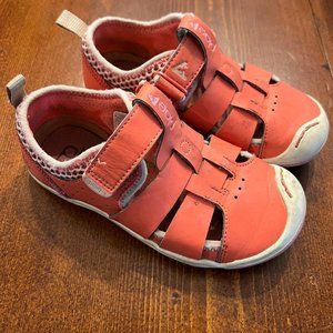 Girls Plae Sandals Size 12 Kids